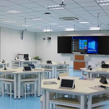 光能黑板 網絡科技領域中的創新技術開發